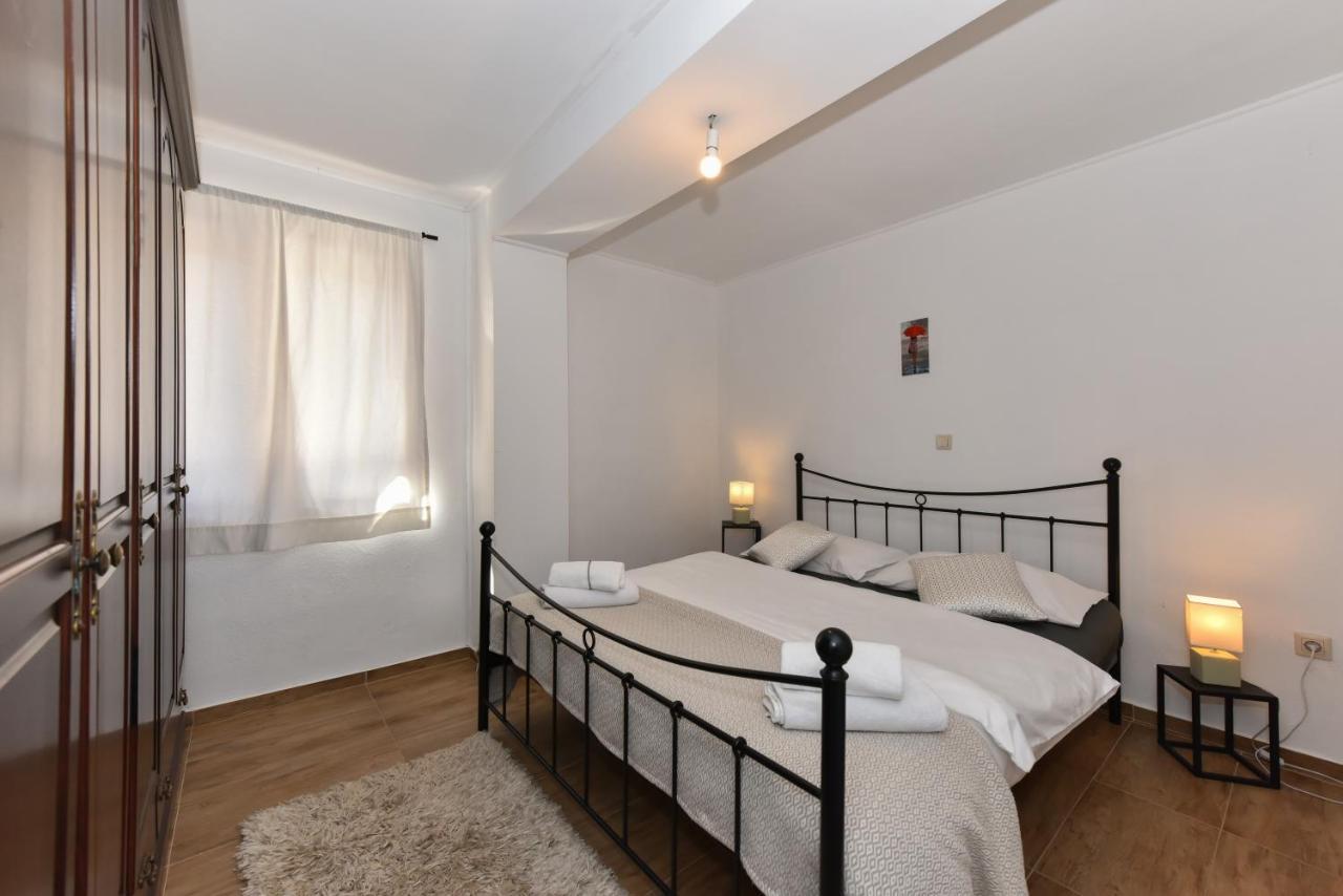 Apartment Loro With Jacuzzi Posedarje Εξωτερικό φωτογραφία